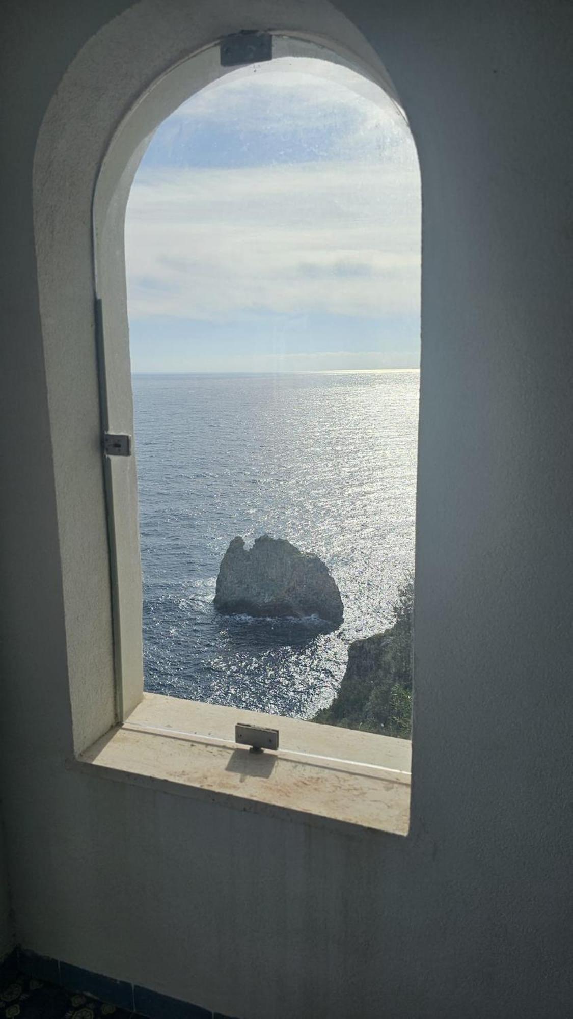 Apartamento Casa La Scogliera Praiano Exterior foto